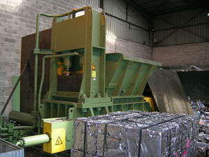 metal baler