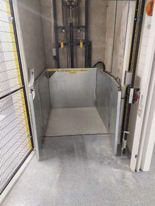 bag lifting device