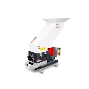 low-speed granulator
