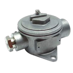 wall-mounted connection head