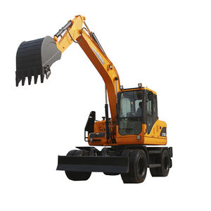大型挖掘机