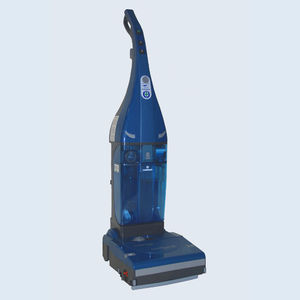manual scrubber-dryer