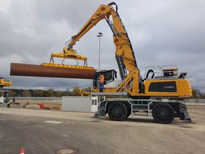 heavy load vacuum lifting device