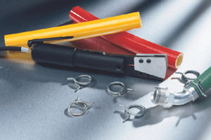 pneumatic clamping tool
