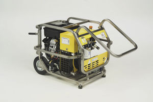 具有内燃机的液压动力单元