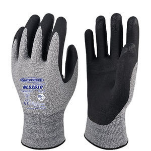 handling protection gloves