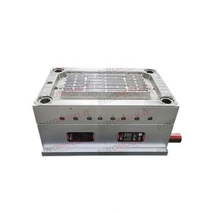 多腔塑料注射模