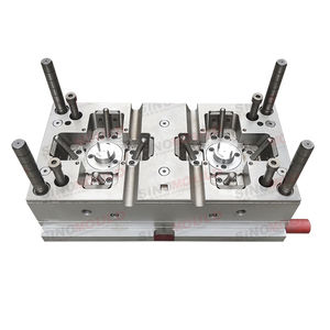 多腔塑料注射模