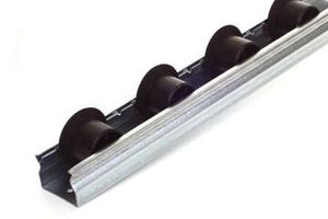 skate wheel conveyor 1