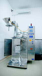 vertical bagging machine