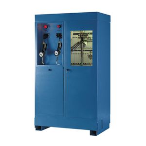 fixed dispensing station / for oil