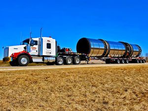 low-loader semi-trailer