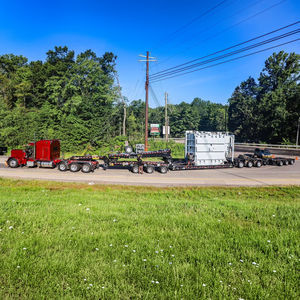 gooseneck semi-trailer