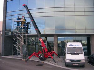 crawler mini crane
