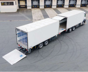 container semi-trailer 1