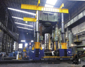 oleodynamic press / vertical