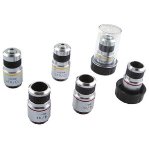 fixed-focus objective lens