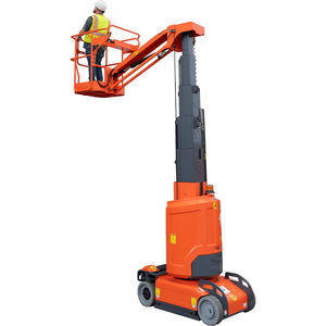 wheeled mast boom lift