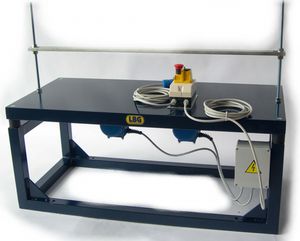 fresh concrete vibrating table