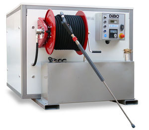 hot water high-pressure cleaner