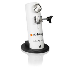 pulling out force testing device
