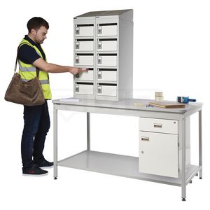 metal workbench / with drawer