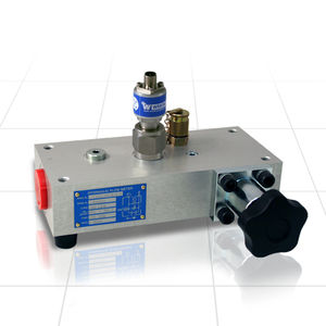 turbine flow meter / for liquids / with load valve / bi-directional