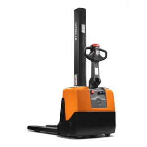 Electric stacker truck - SHE100 - TOYOTA Material Handling - walk ...