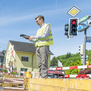 Android App / data management / data collection / data acquisition