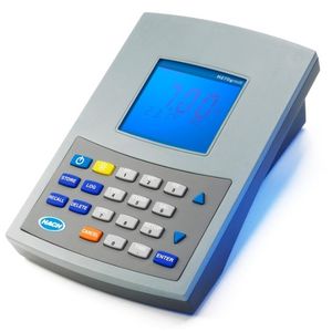 bench-top pH meter / process / with LCD display / with conductivity meter
