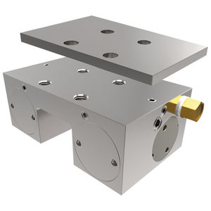 pneumatic clamping element / for profile guide / rail