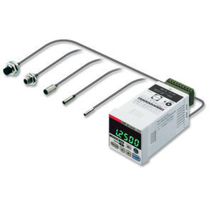 linear displacement sensor
