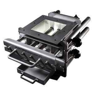 magnetic grate separator / gravity / for bulk materials / for the food industry