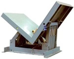 hydraulic tipping station / pallet