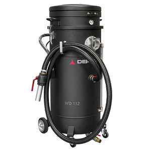 industrial vacuum cleaner 1
