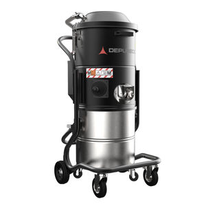 industrial vacuum cleaner