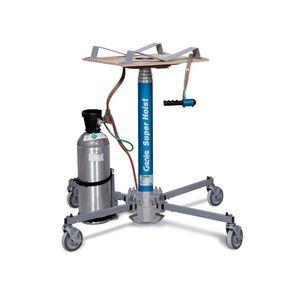 compressed air lifting device