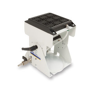 pneumatically-operated clamping system