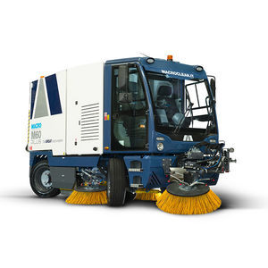 street mechanical sweeper 1