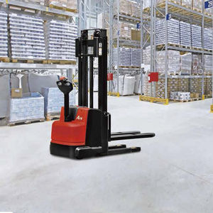 电动堆垛机卡车