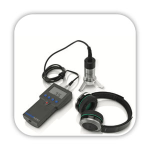 liquid leak detector