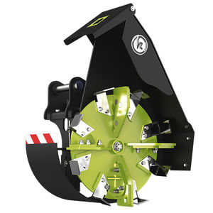 hydraulic ditch cleaner