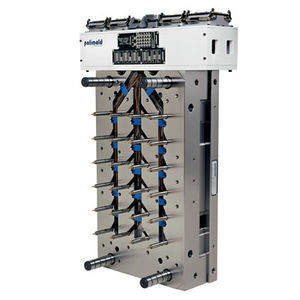 multi-cavity hot half