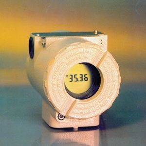 DIN rail mount temperature transmitter