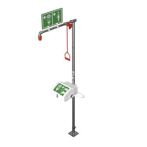 floor-standing safety shower 1