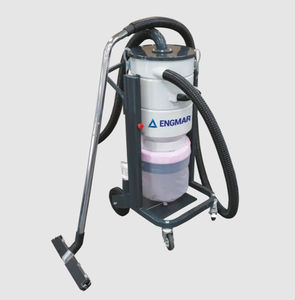 industrial vacuum cleaner 1