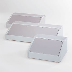 wall-mount enclosure / rectangular / aluminum / control