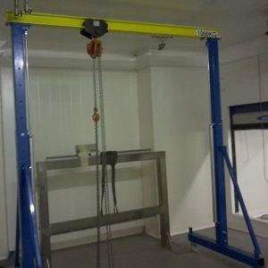 gantry crane on casters