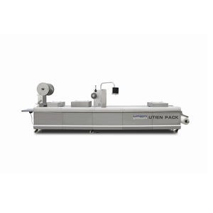 roll-fed thermoforming machine