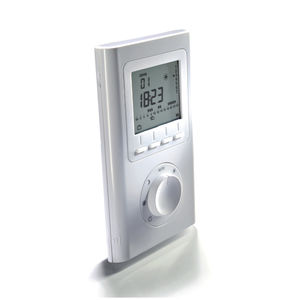 electronic thermostat